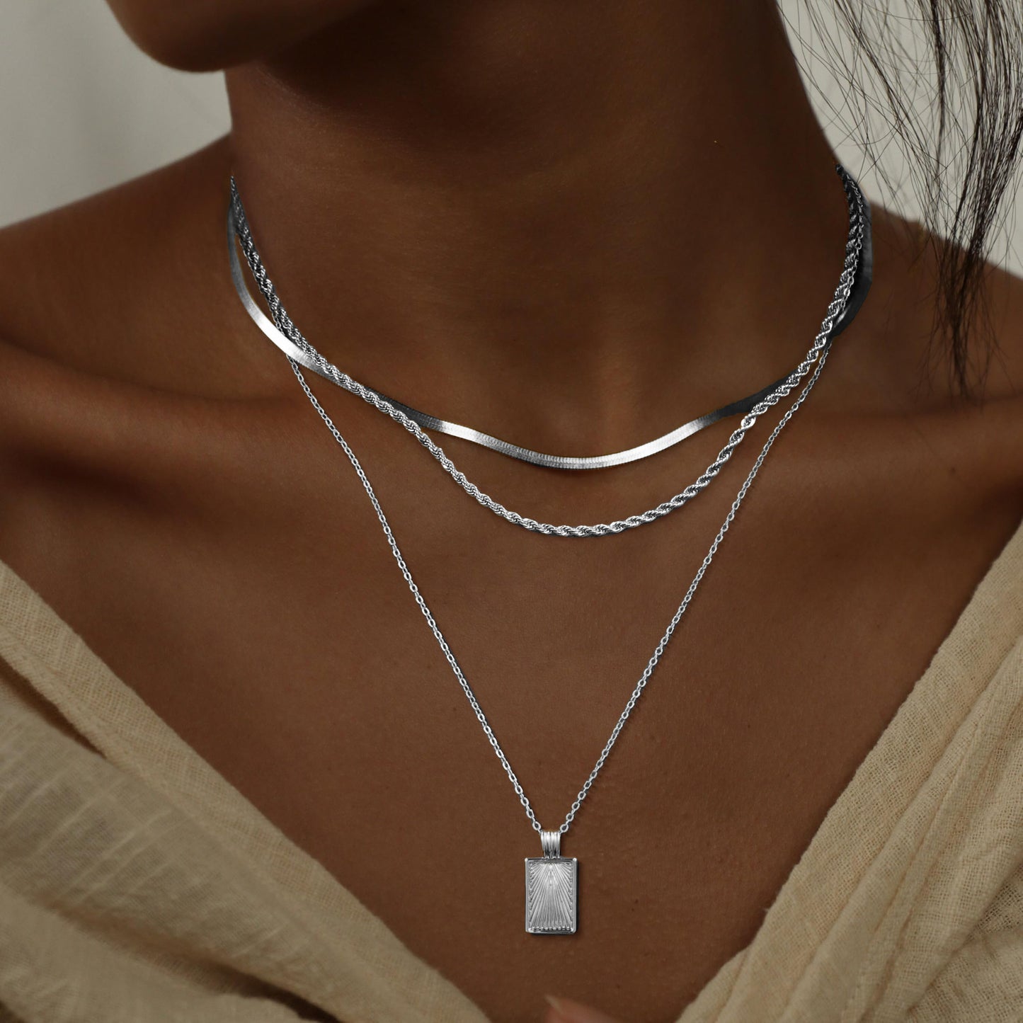 Simple Twisted Circle Stackable Pendant