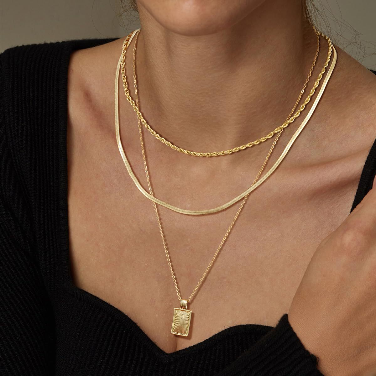 Simple Twisted Circle Stackable Pendant