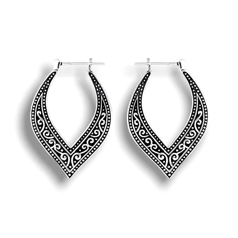 Vintage Ins Heart Love Heart Ethnic Style Carved Earrings