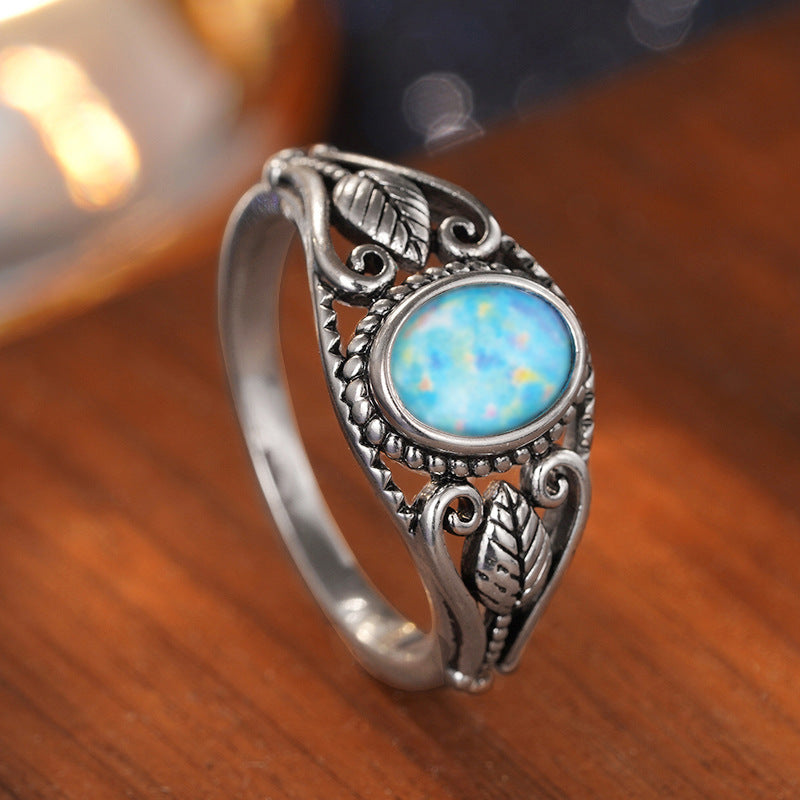 Women's Retro Distressed Metal Leaf Ring